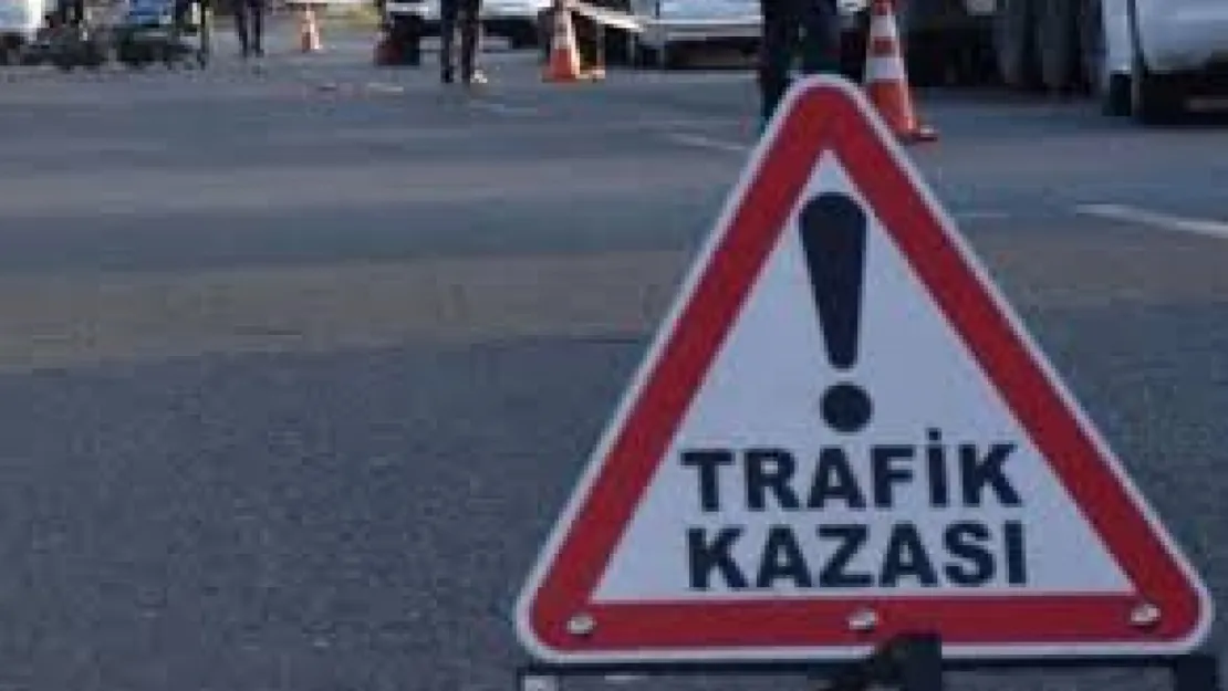 Organize Kavşağında Trafik Kazası iki ağır yaralı