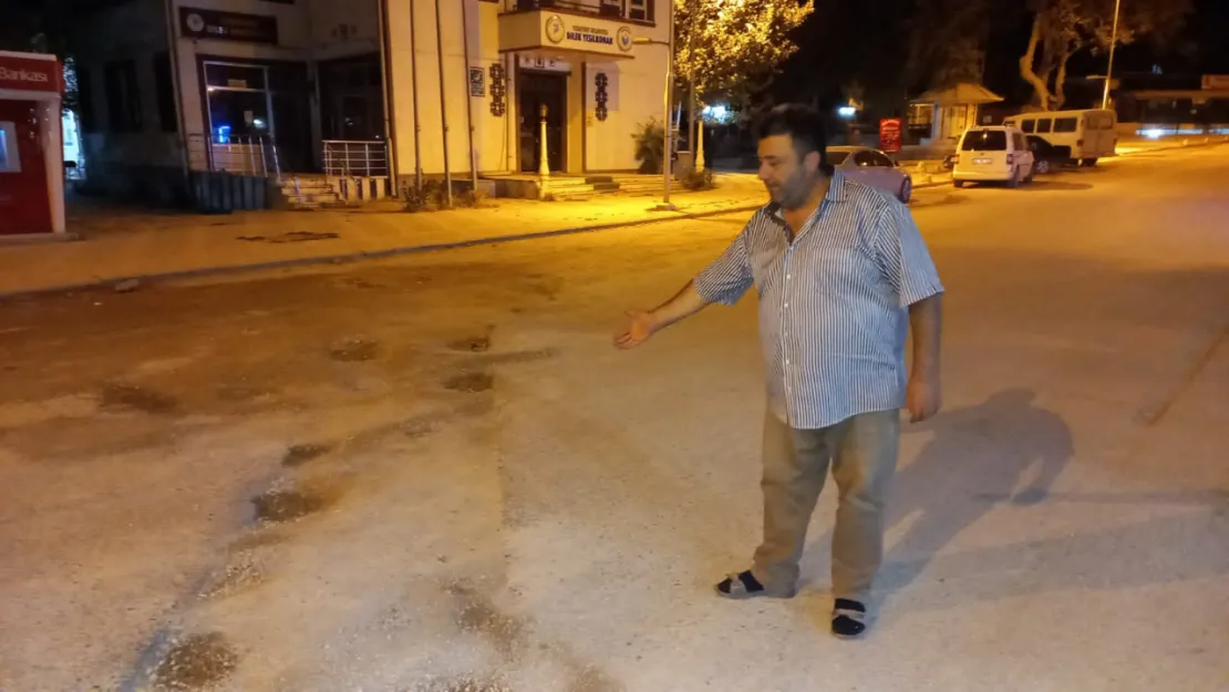Özgür Akın'dan Başkan Sami Er'e Yol ve Toz Şikâyeti
