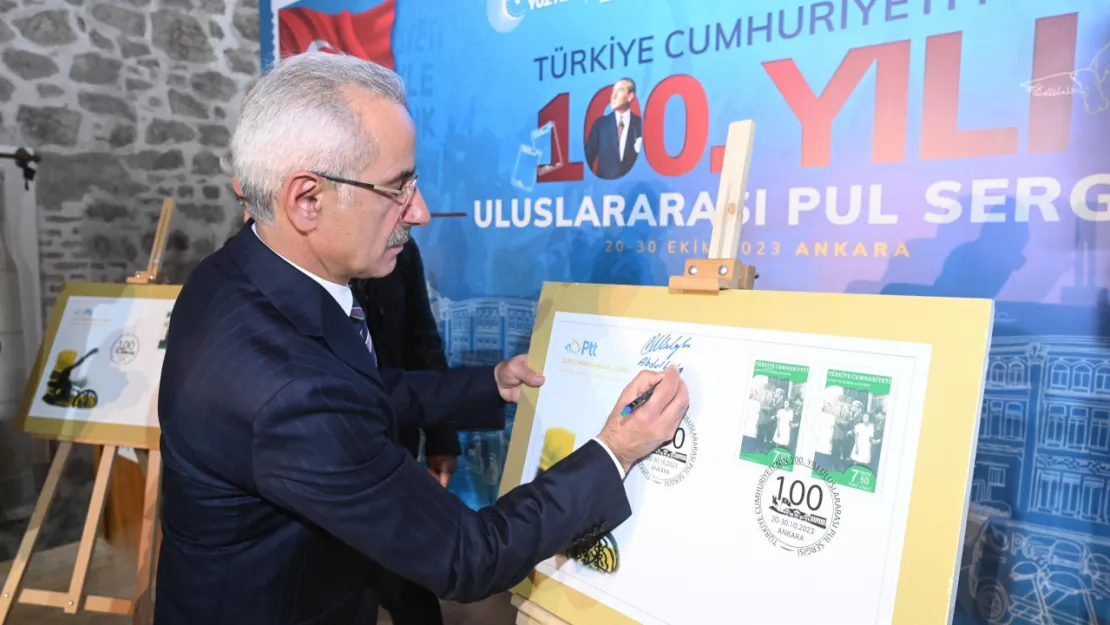 PTT'den Türkiye Cumhuriyeti'nin 100'üncü Yılına Özel Pul