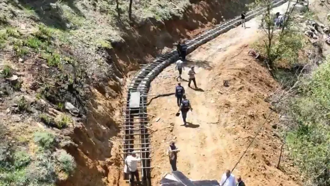 Pütürge Taşmış'ta modern sulama kanalı hizmete alındı