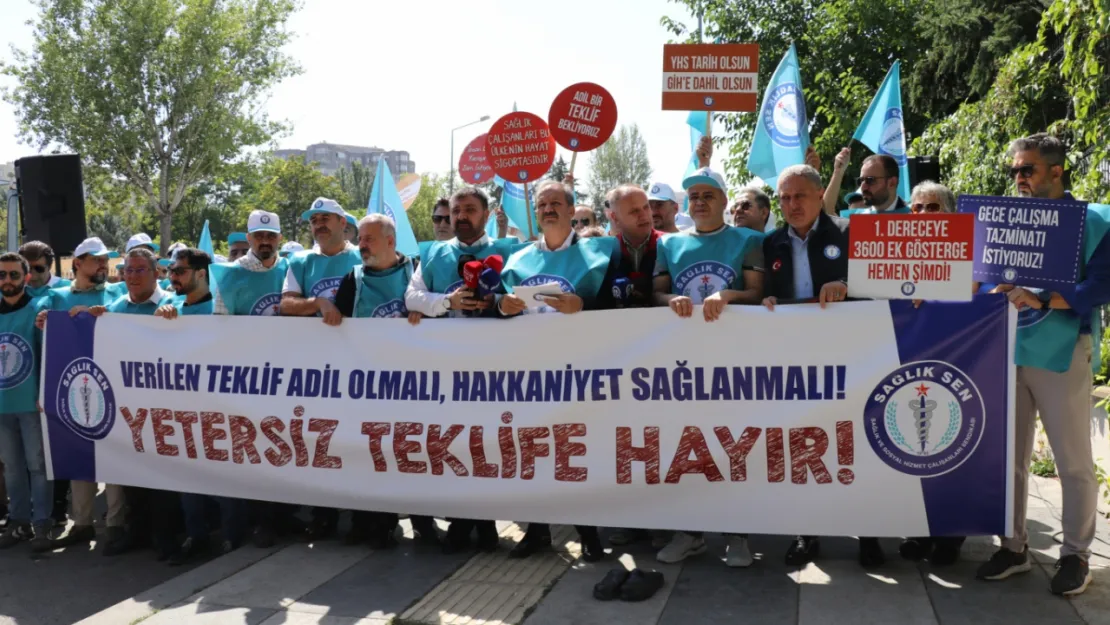 Sağlık-Sen'den memur zammı teklifine tepki: Yetersiz teklife hayır!