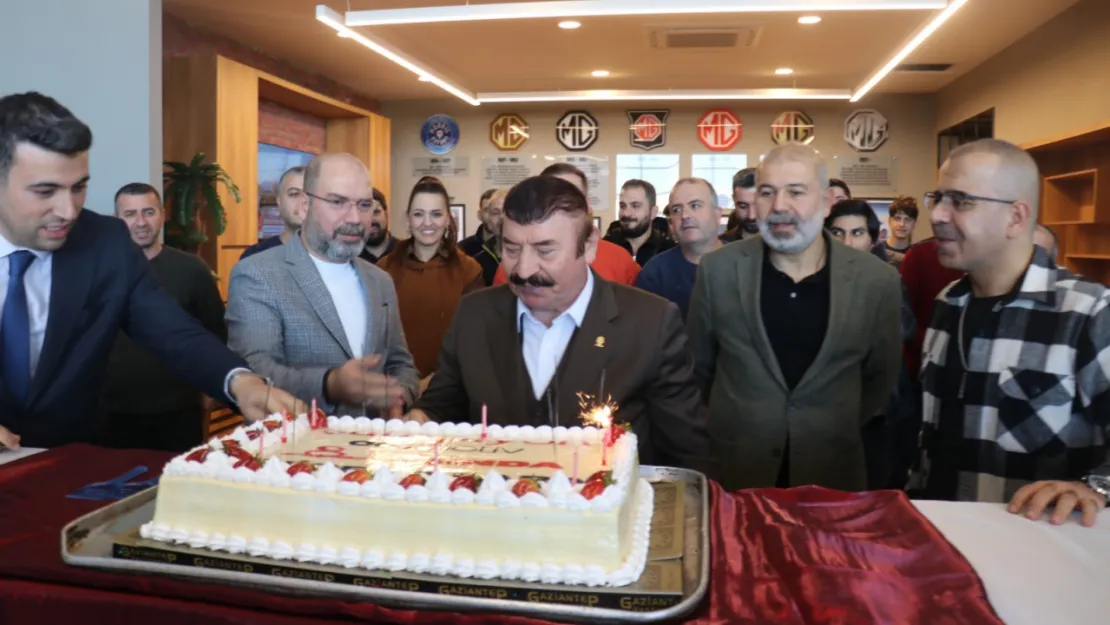 Şampiyon Otomotiv 8. yılını Çalışan Personelleri ile kutladı.