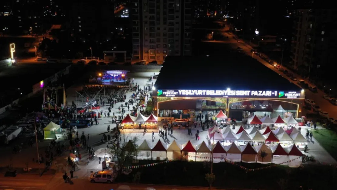 Sanatçı Umut Mürare, Söylediği Ezgi Ve İlahilerle Gönülleri Feth Etti