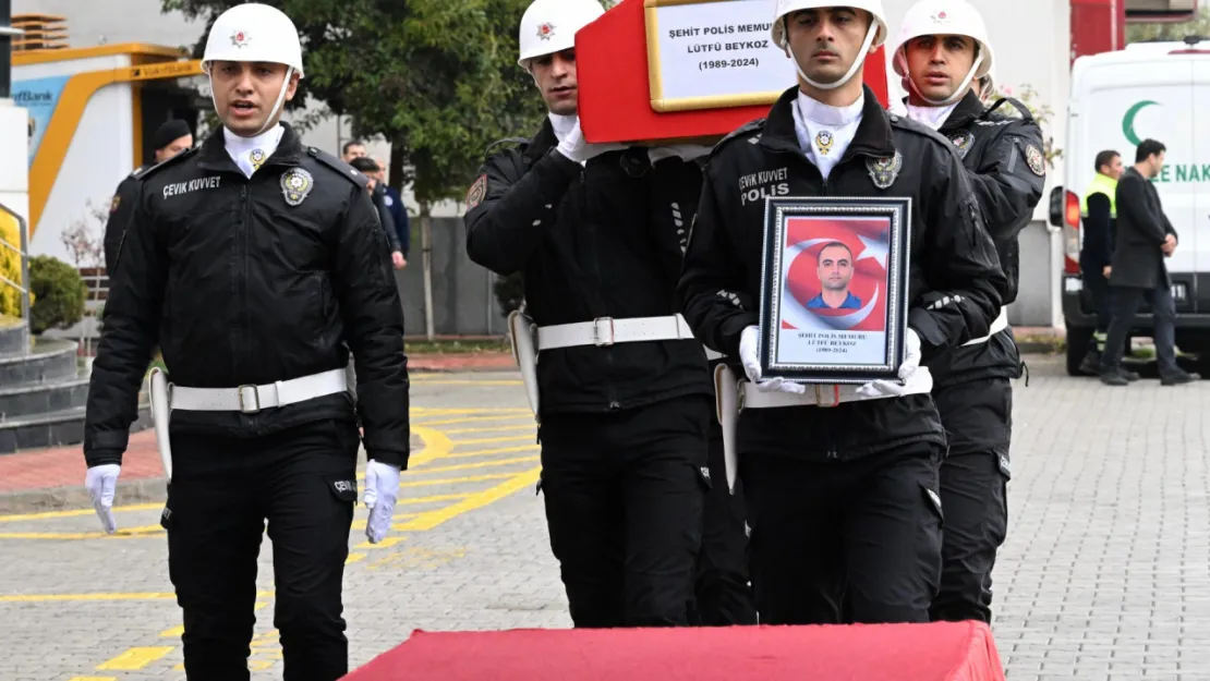 Şehit Polis Memuru Son Yolculuğuna Gözyaşlarıyla Uğurlandı