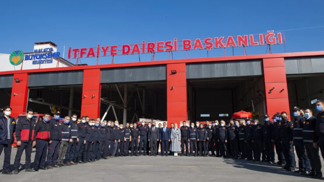 Sıtmapınarı'nda çöken binada 13 vatandaşımızı kurtaran personele ziyaret