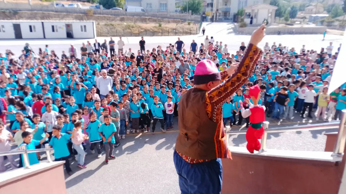 T.C. Kültür Ve Turizm Bakanlığından Malatya'daki Tiyatroya Maddi Destek.