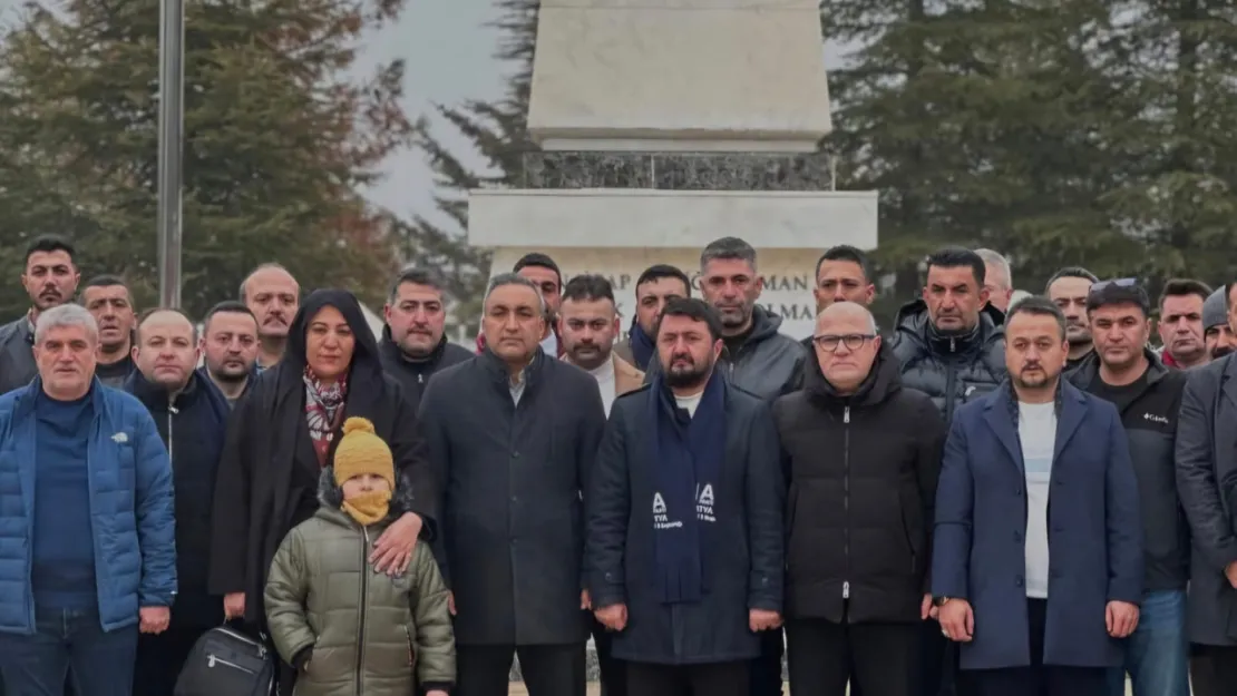 Tarih Bizi Çağırıyor: Çanakkale Ruhu, Cumhuriyet'in Temelidir!'