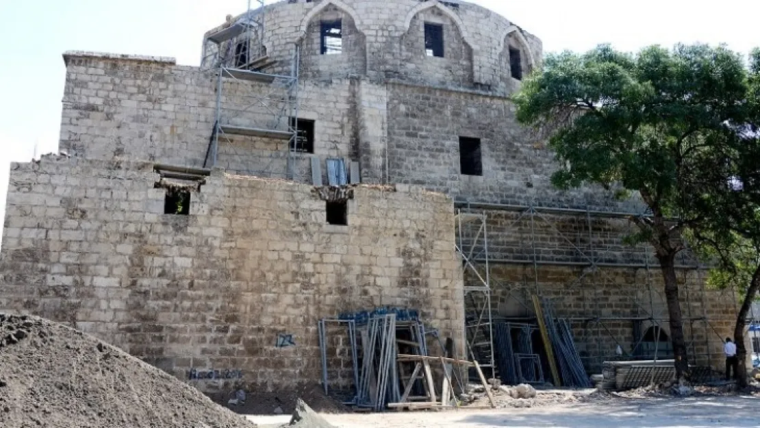 Taşhoron Kilisesi'nde restorasyon çalışmaları sürüyor