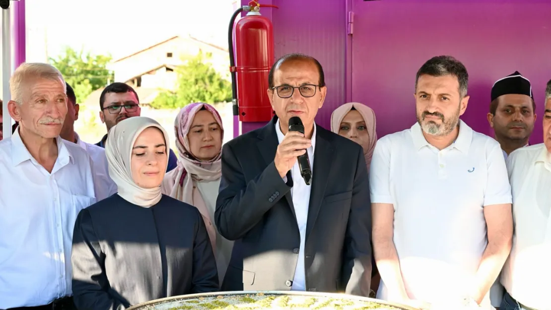 Toplumun Tüm Kesimlerine Sevgi ve Muhabbetle Yaklaşıyoruz