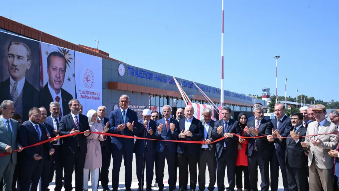 Trabzon Havalimanı Yeni Hizmet Binaları Hizmete Açıldı