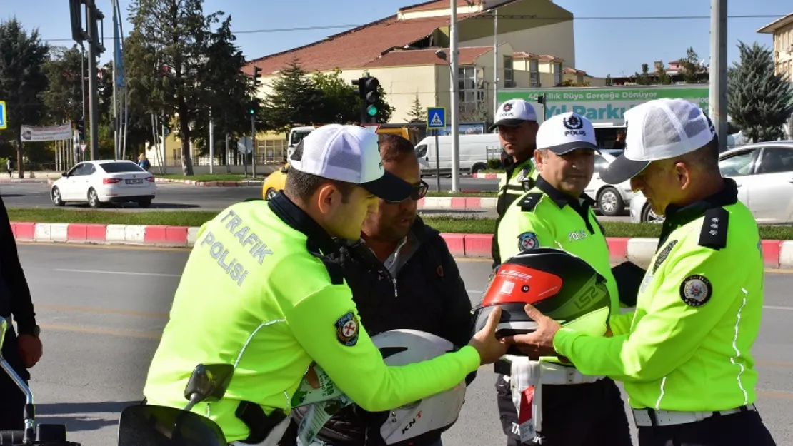 Trafik Denetleme Şube Müdürlüğü tarafından Kaskınla Yol Ver Hayata