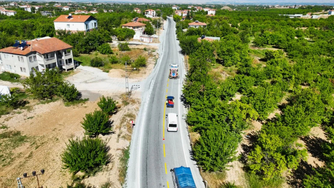 Trafik Güvenliği İçin 870 Bin Metre Yol Çizgi Çalışması Yapıldı