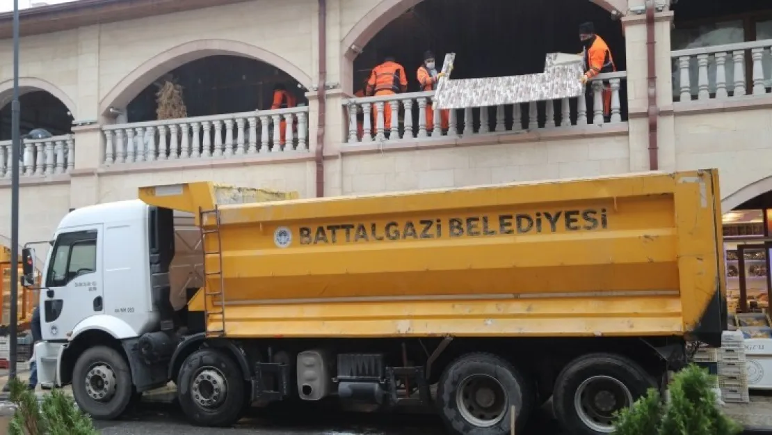 Turistlerin Uğrak Yeri Artık Pırıl Pırıl