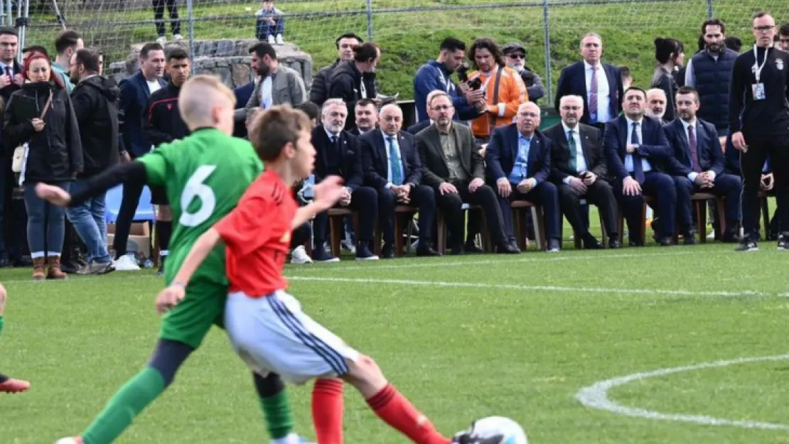 Türk Futbolu Kısır Tartışmalardan Kurtulmalı