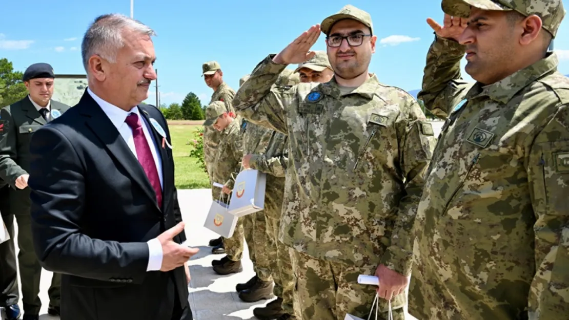 Vali Ersin Yazıcı Engelliler Haftası Kapsamında Düzenlenen 'Temsili Askerlik Törenine' Katıldı