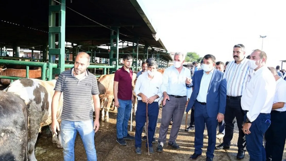 Vatandaşlarımızın kurbanlarını rahat kesmesi için tedbirlerimizi aldık