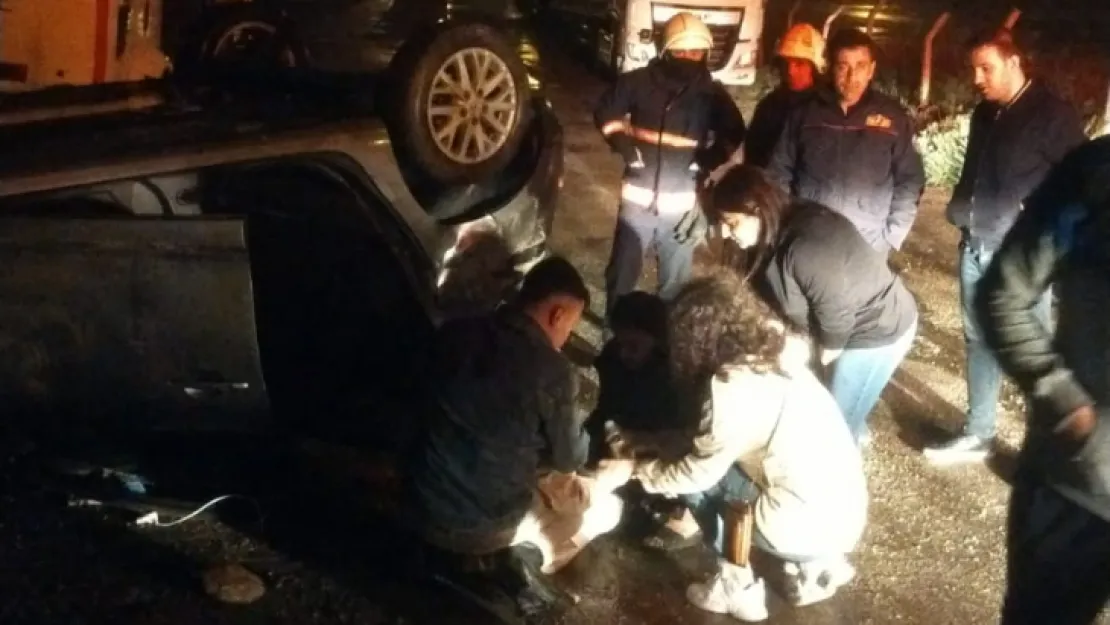 Yakınca Mahallesi Trafik Kazasında maddi hasar