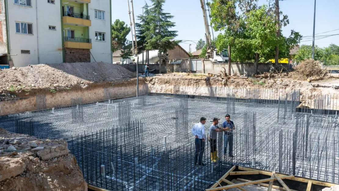 Yazıhan'da merkez camiinin temeli atıldı