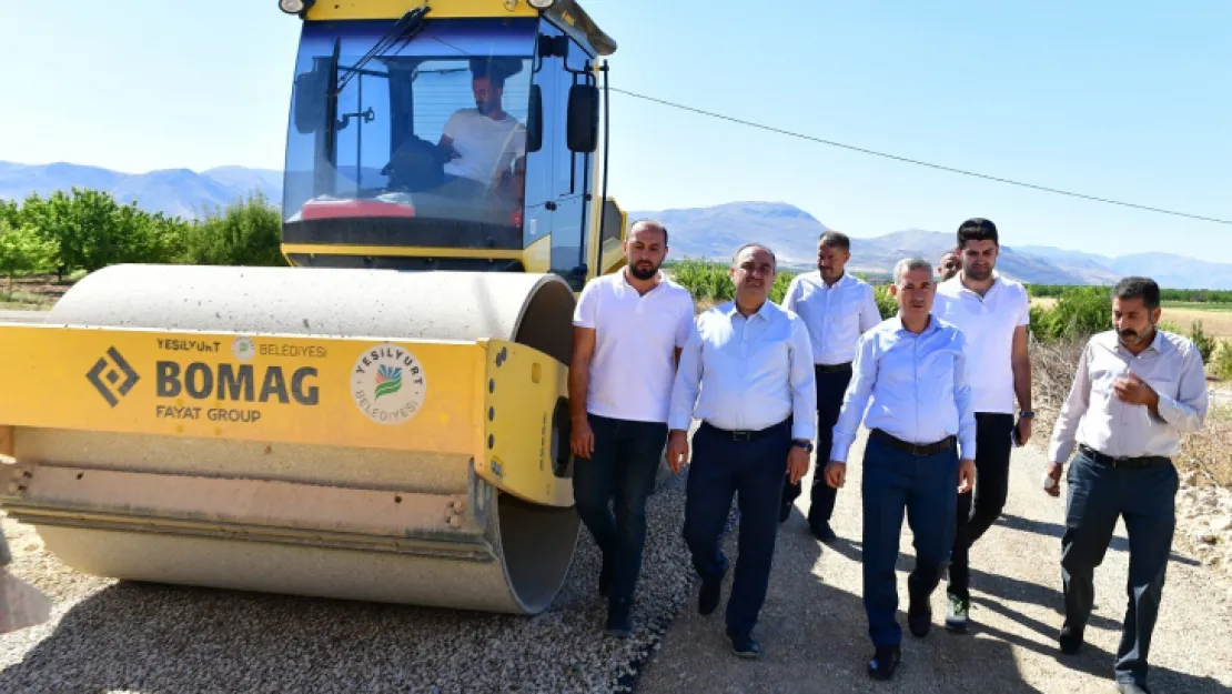 Yeşilyurt Belediyesi, Kuyulu Mahallesini Konfor Düzeyi Yüksek, Güvenli Yollarla Buluşturuyor