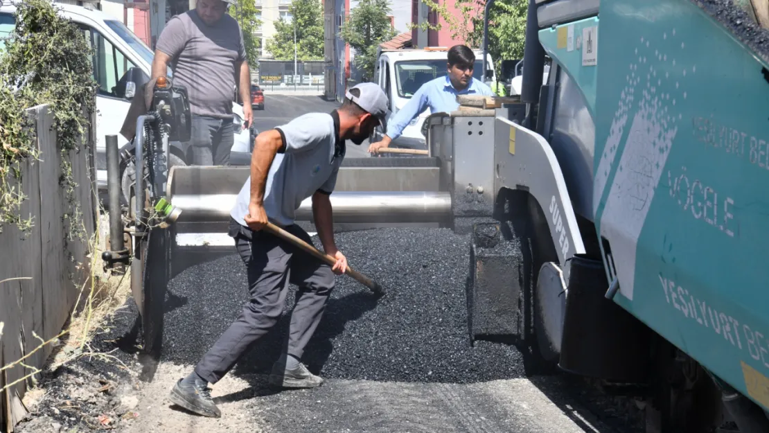 Yeşilyurt Belediyesi, Mahallelerde Ulaşım Konforunu Artırıyor