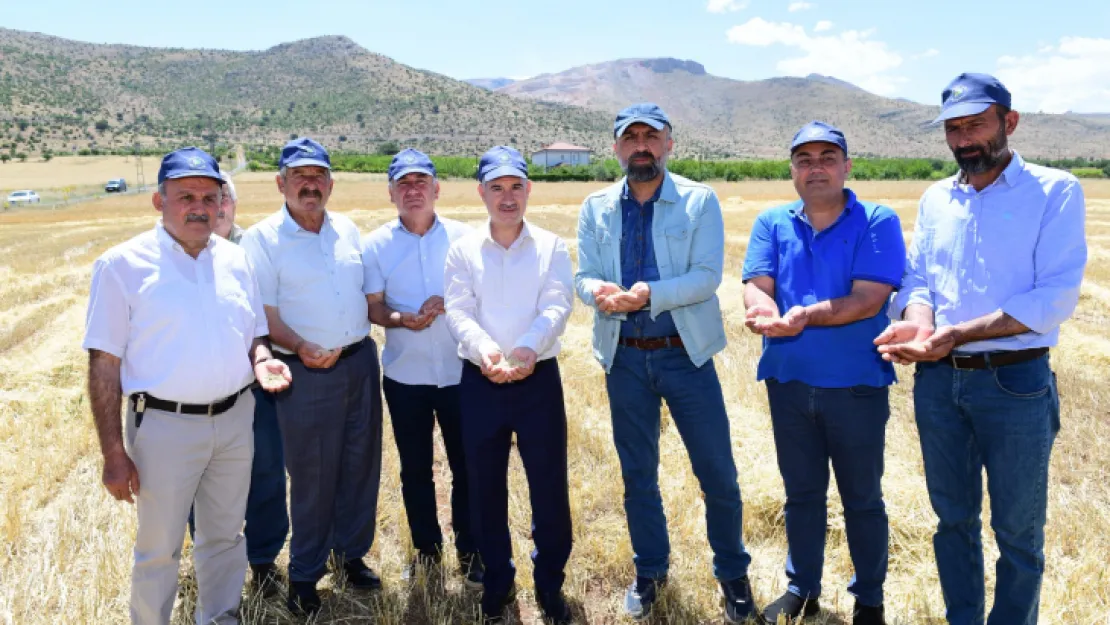 Yeşilyurt Belediyesi'nden Depremzede Üreticilere Büyük Destek!