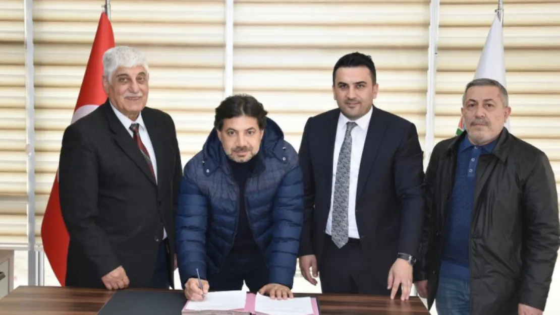 Yeşilyurt Belediyespor Futbol Takımı, Beşiktaş'ın Eski Futbolcusu Yusuf Tokaç'a Emanet