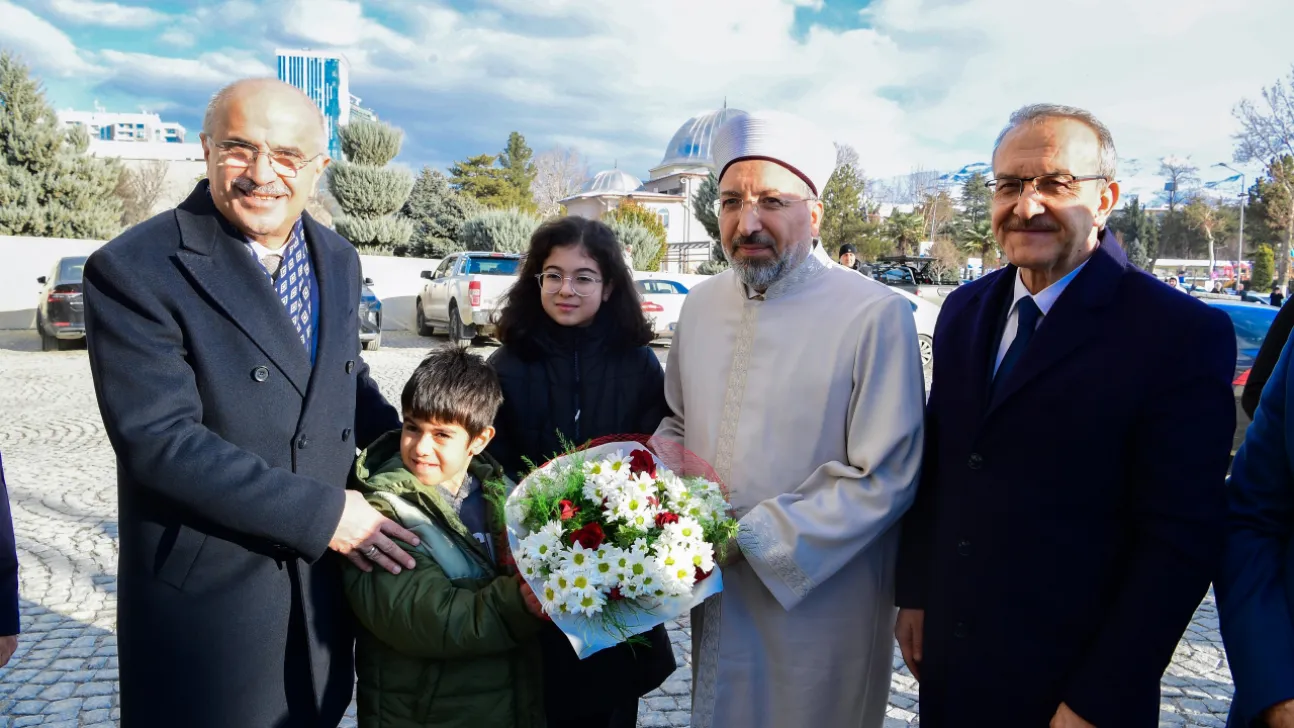 Arpaguş'tan Başkan Er'e Cami Hizmetleri İçin Teşekkür