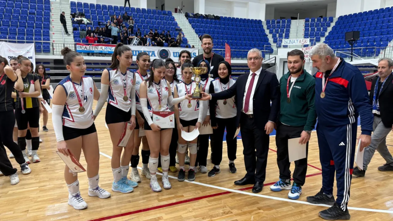 Okul Sporları Voleybol Genç Kızlar İl Birinciliği Tamamlandı