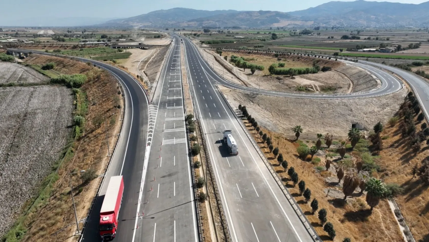 Aydın-Denizli Otoyolu  17 Ekim'de  Trafiğe Açılıyor