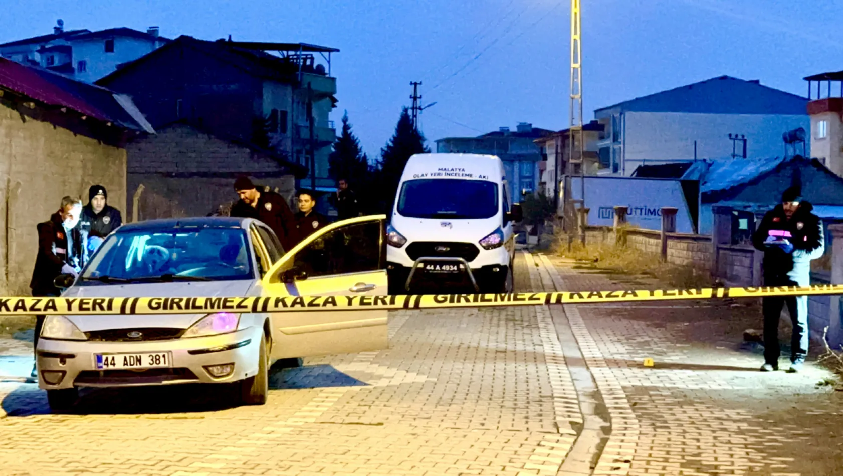 Aynı Araçta Kavga: Sürücü, Arkadan Açılan Ateşle Vuruldu!