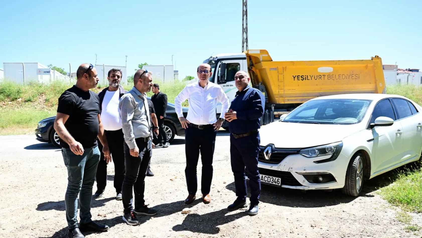 Başkan Geçit, Yakınca Mahallesindeki Yol Açma Ve Genişletme Çalışmalarını İnceledi