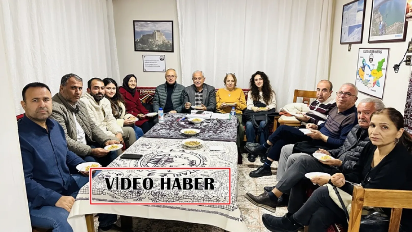Elazığ Geleneği Aydın'da Yaşatıldı: Kürsübaşında Hedik Sofrası Kuruldu