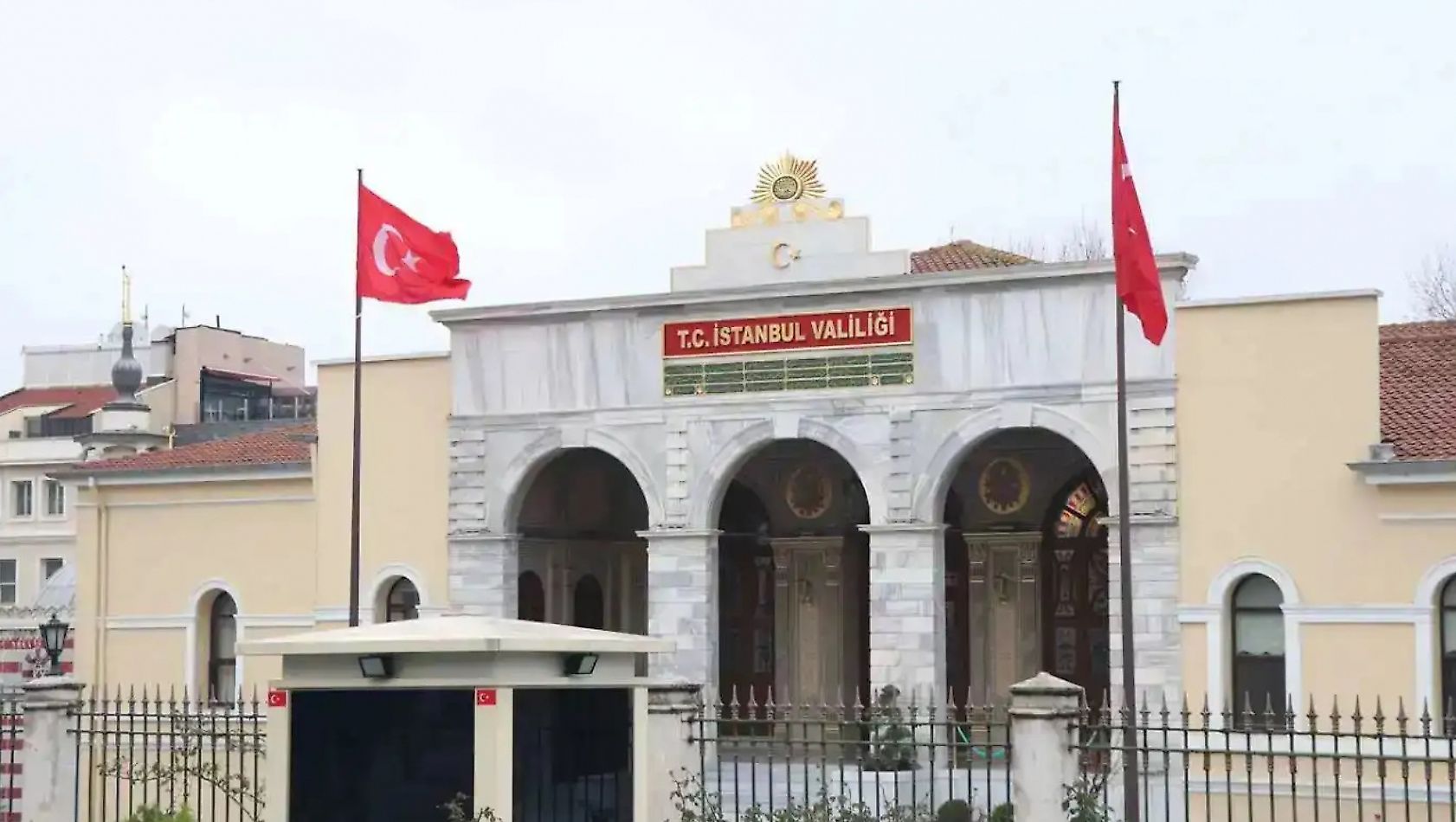 İstanbul'da Okulda Kavga: 8 Öğrenci Yaralandı