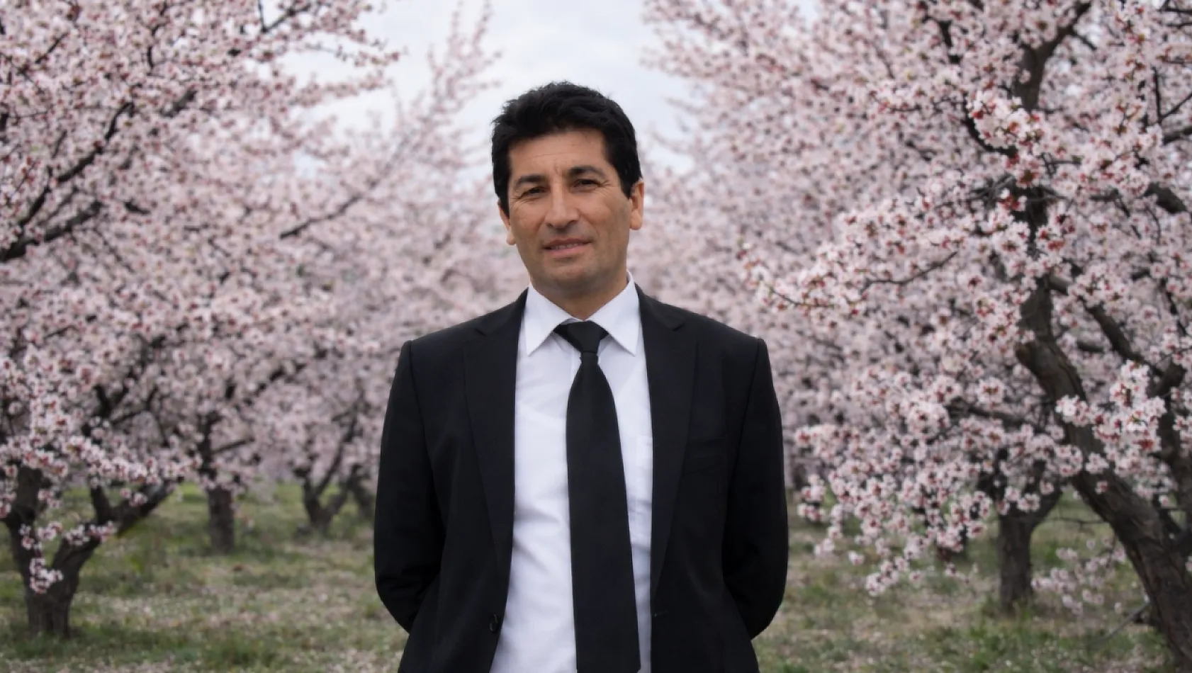 Kayısı Üreticisi Sahipsiz mi? Malatya'dan Sert Çıkış: 'Tembel Siyasetçilikle Sorunlar Çözülmez'