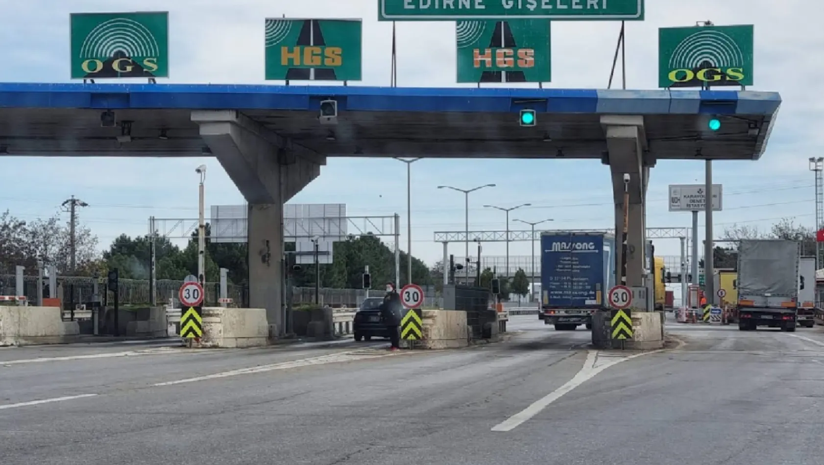 Otoyol ve Köprü Geçişlerinde Yeni Uygulama 1 Ocak'ta Başladı