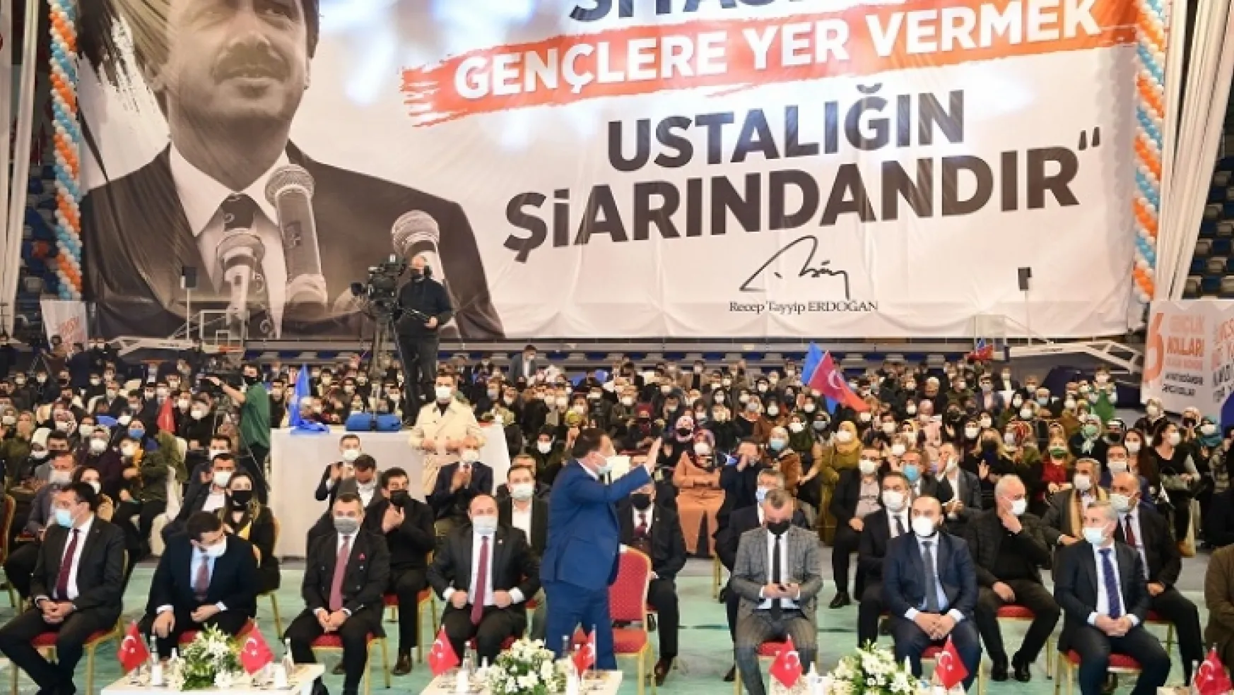 Ak Parti Gençlik Kolları 6. Olağan Kongresinde Konuşan Başkan Gürkan: