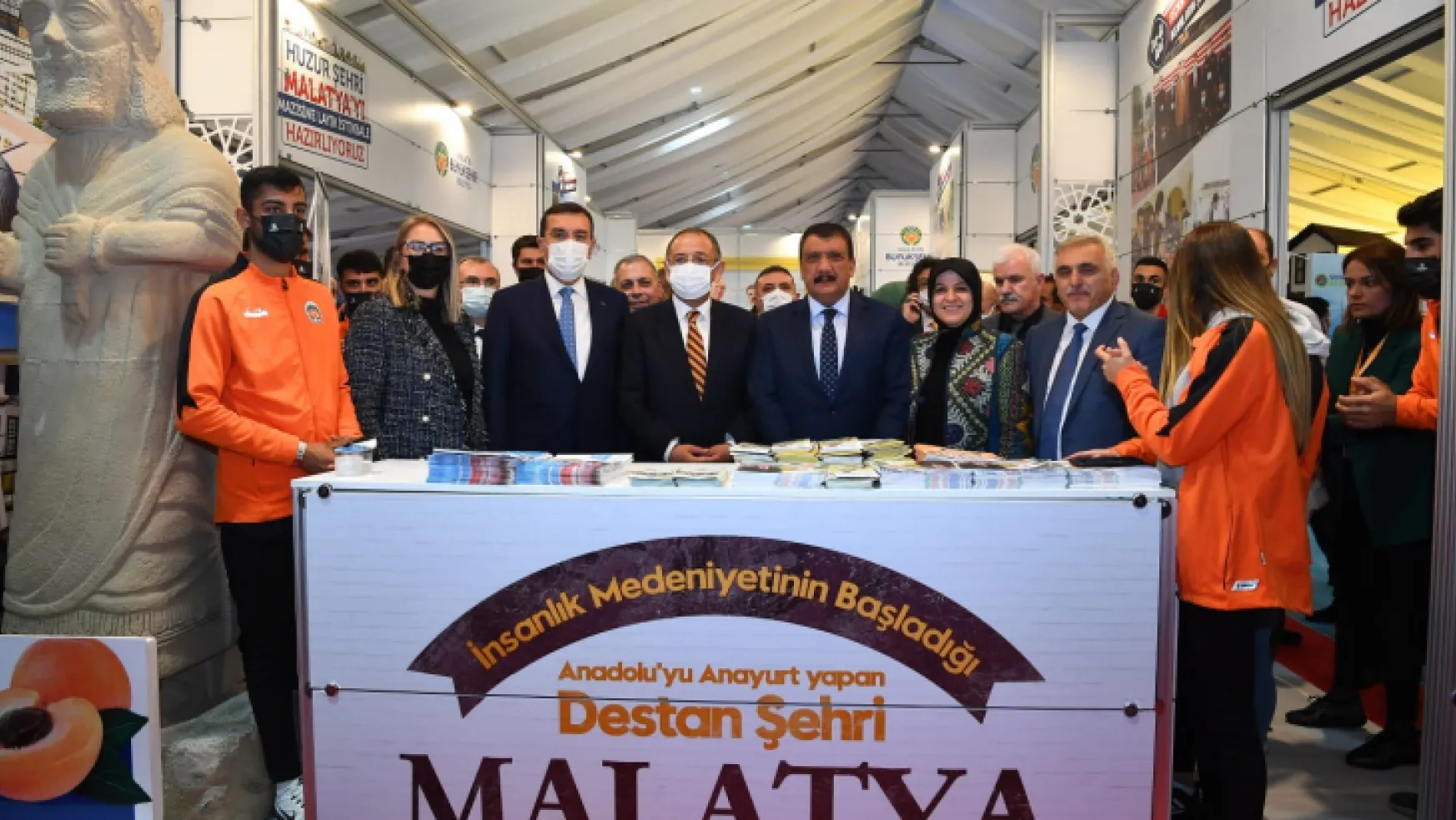 Ak Parti Yerel Yönetimler Başkanı Özhaseki'den Başkan Gürkan'a Hizmet Övgüsü