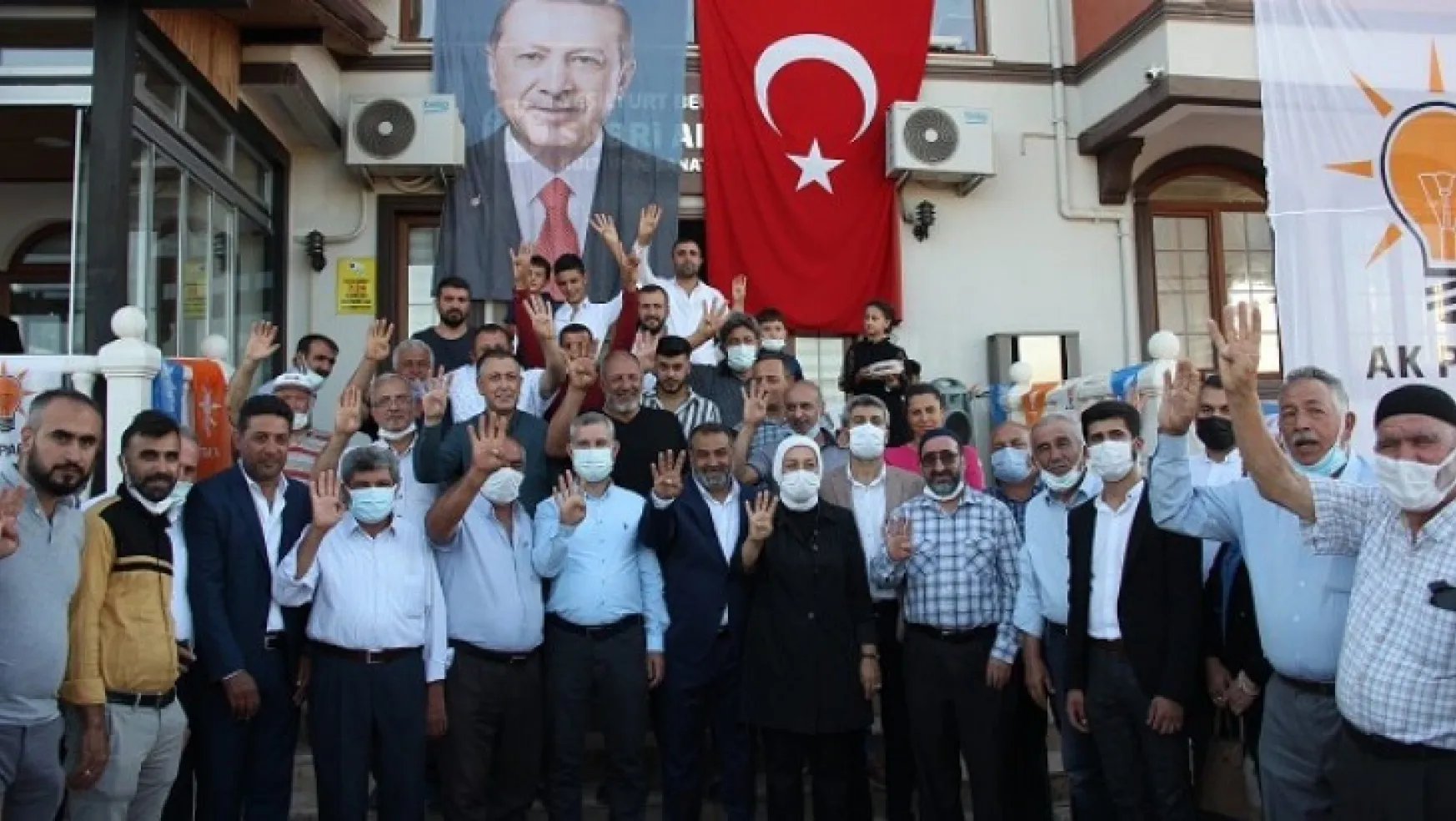 AK Partili Çalık: Türkiye'yi yıkmak isteyenlere karşı mücadelemiz sürecek