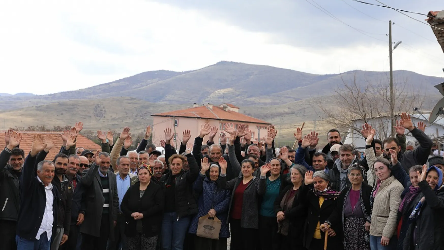 Arguvan Bağımsız Belediye Başkan Adayı Kızıldaş, Seçim Çalışmalarını Kırsal Mahallelerde Sürdürdü: