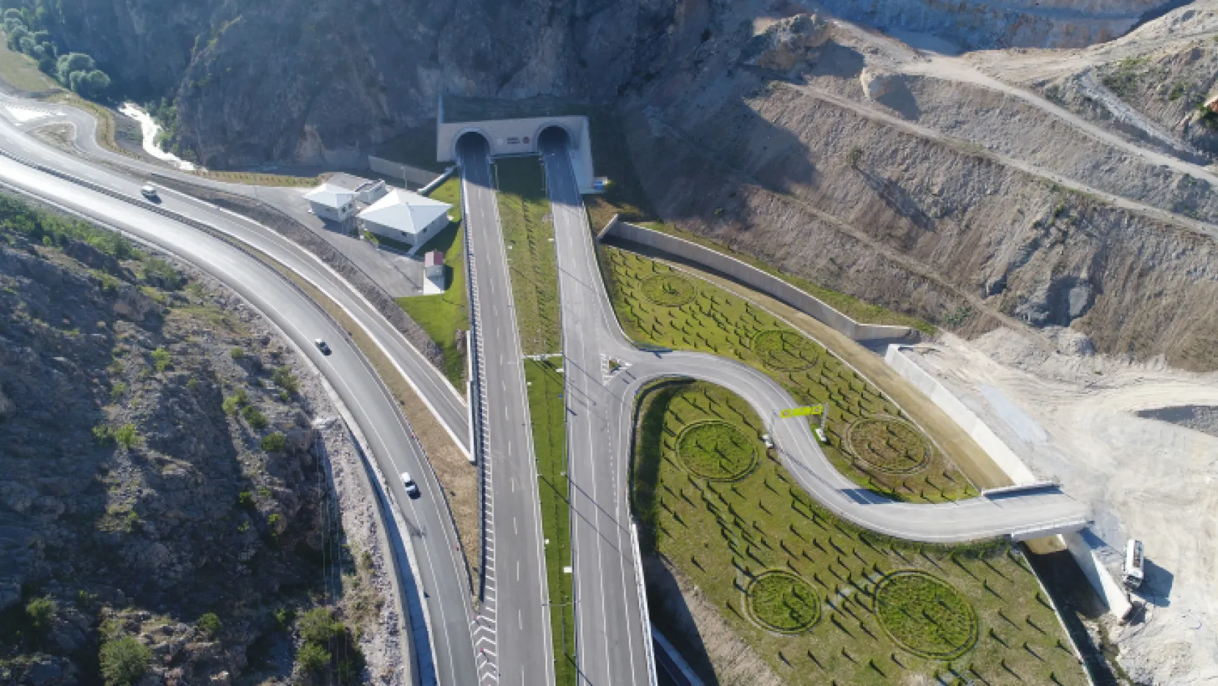 Badal Tüneli İle İran'dan Bulgaristan'a Ulaşım Konforu Artıyor