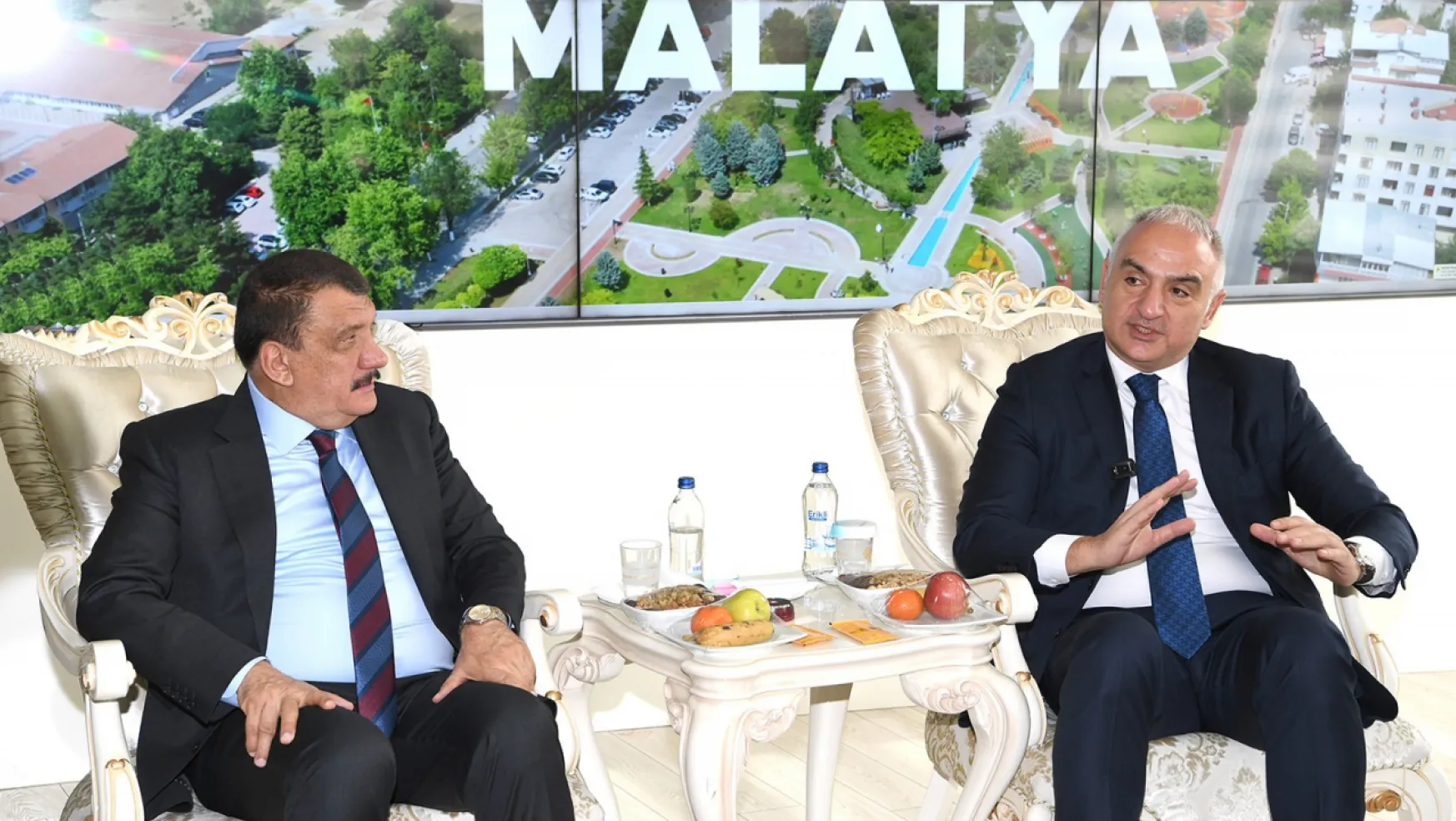 Bakan Ersoy, Başkan Gürkan'ı  Ziyaret Etti