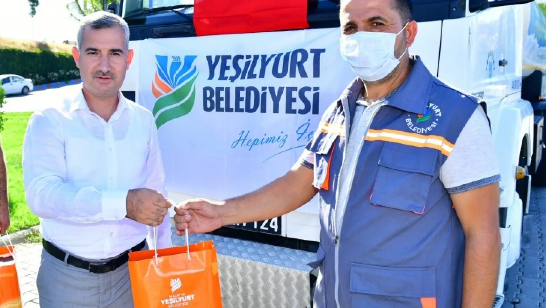 Başkan Çınar, Marmaris'teki Orman Yangınları Söndürme Çalışmalarına Katılan Personelleri Ziyaret Etti