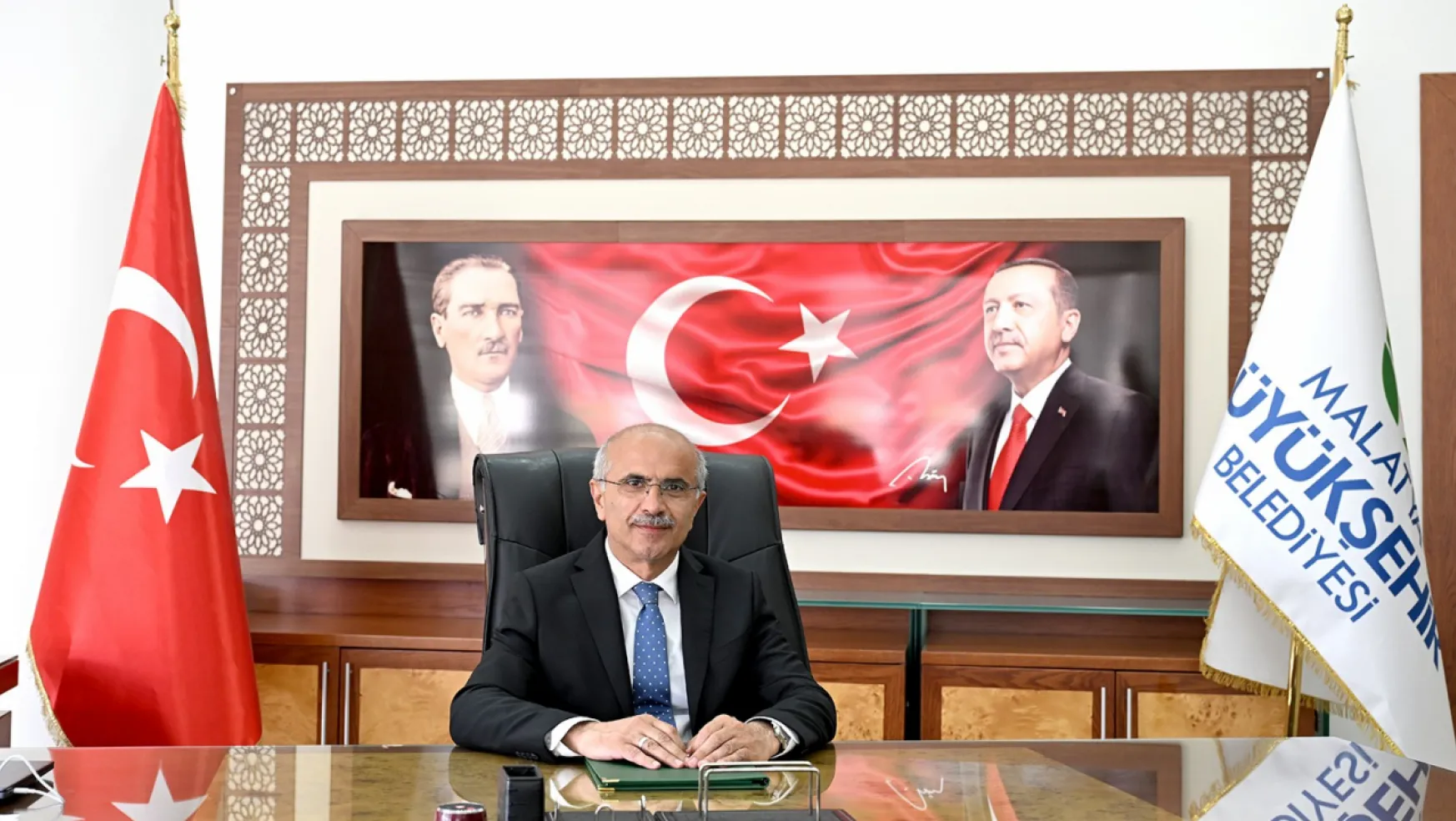 Başkan Er, Özal ve Hamit Fendoğlu'nun ölüm yıldönümünde bir mesaj yayınladı