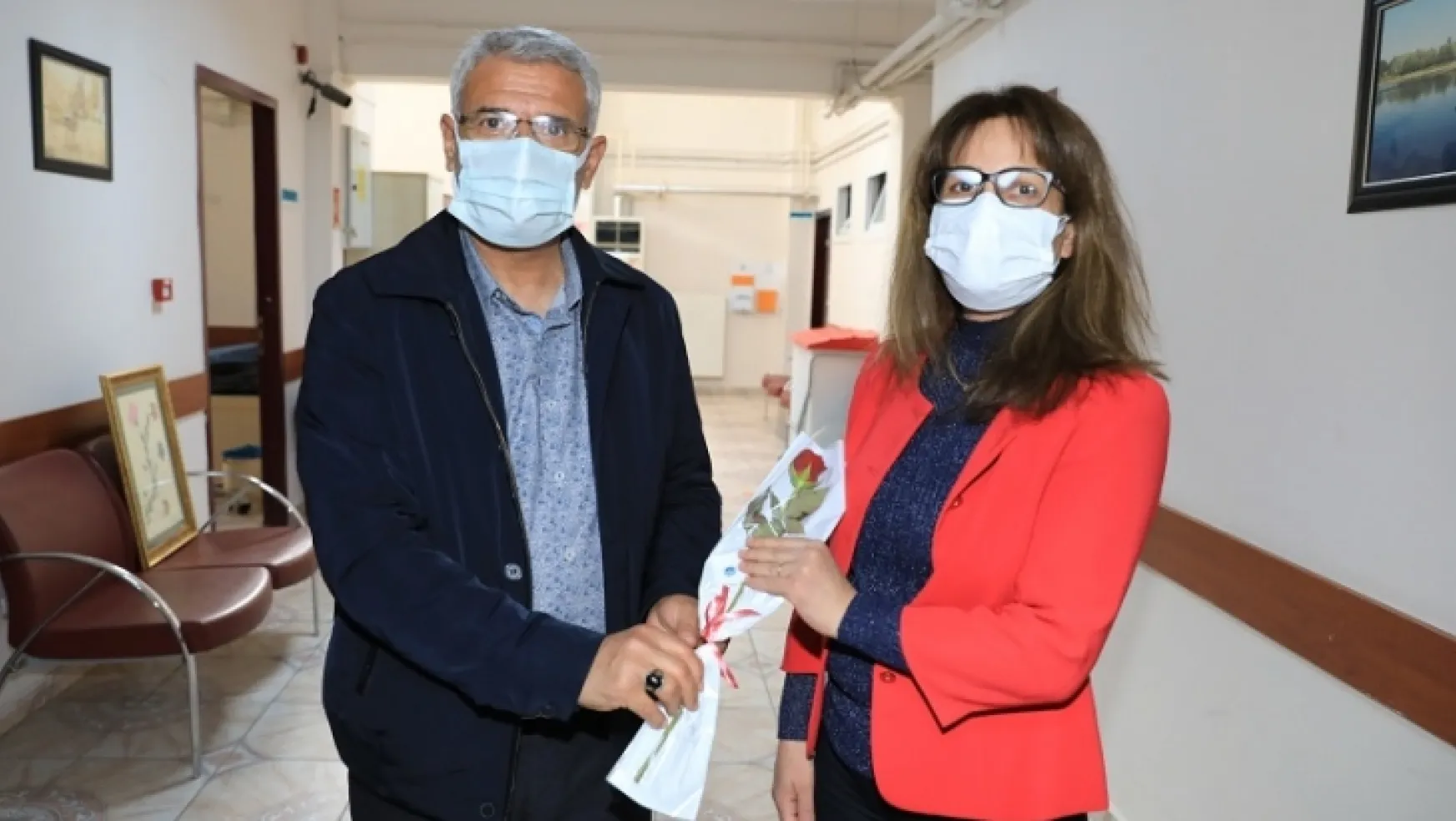 Başkan Güder'den Sağlıkçılara 'Tıp Bayramı' Ziyareti