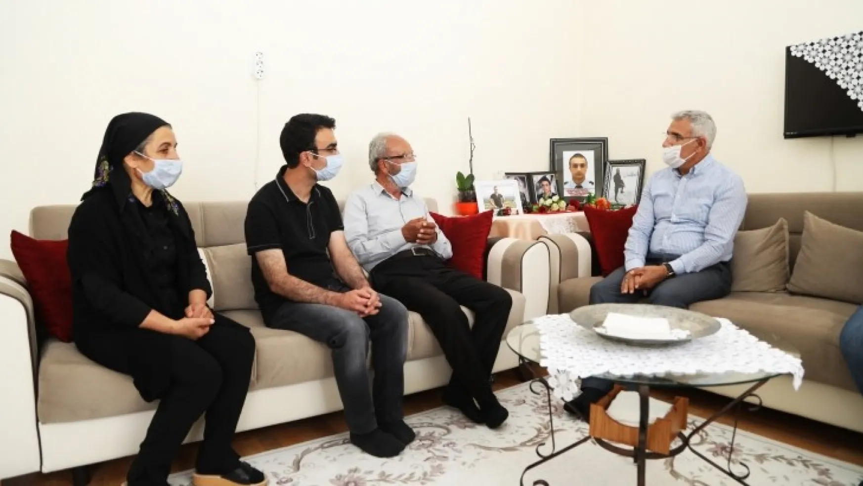 Başkan Güder'den Şehit Babasına Babalar Günü Ziyareti