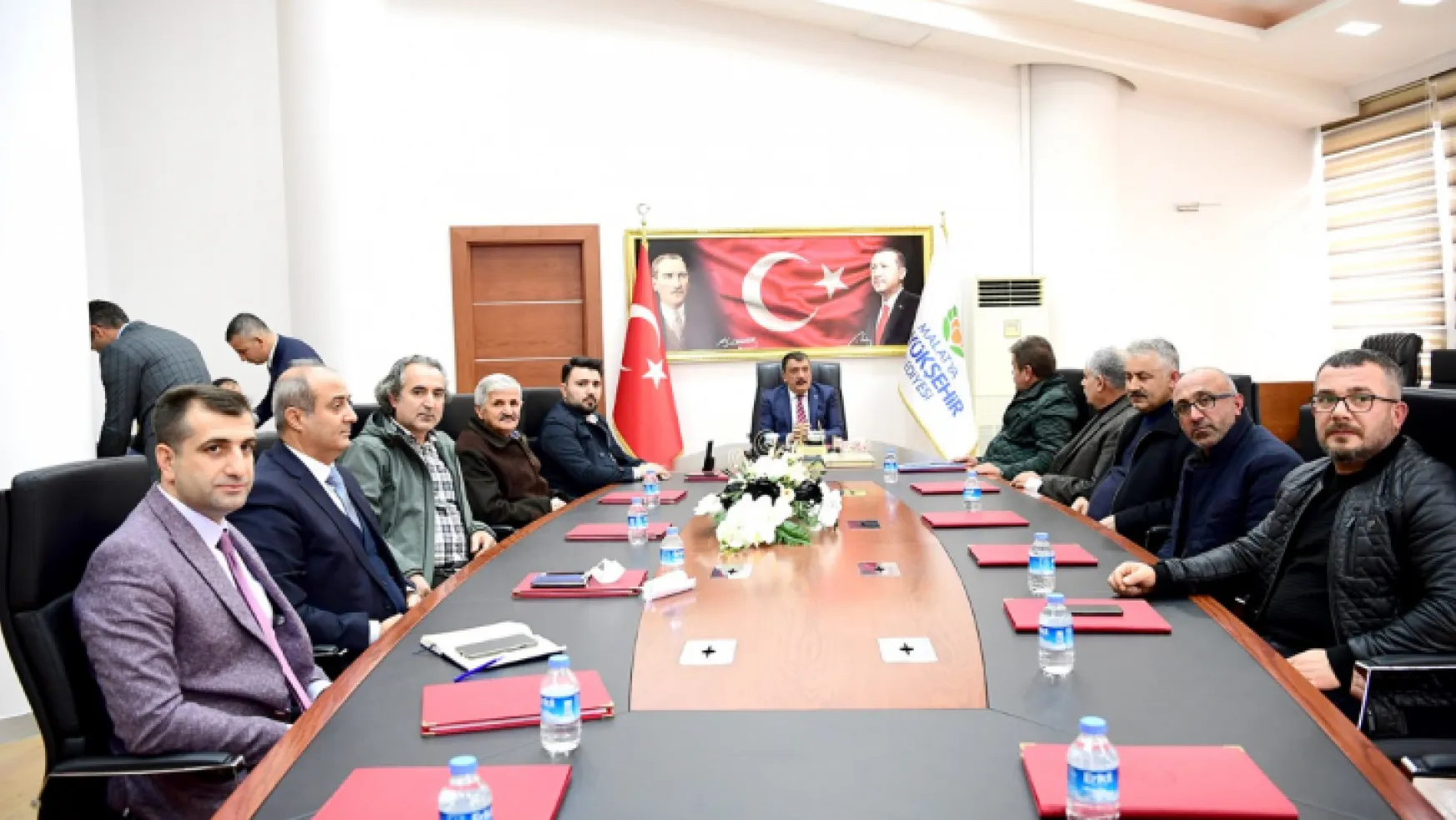 Başkan Gürkan,Ağaç Sanatkârları Odası ve Yönetim Kurulu Üyelerini kabul etti