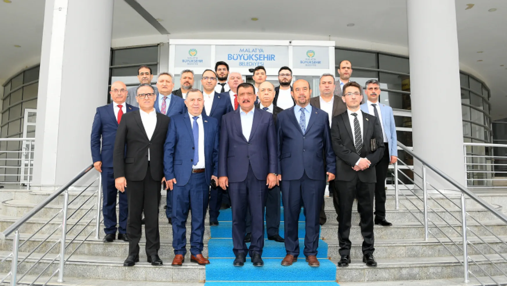 Başkan Gürkan, Kırgız Cumhuriyeti Ankara Büyükelçisi, Kktc Ve Romanya'dan Gelen Heyet İle Bir Araya Geldi
