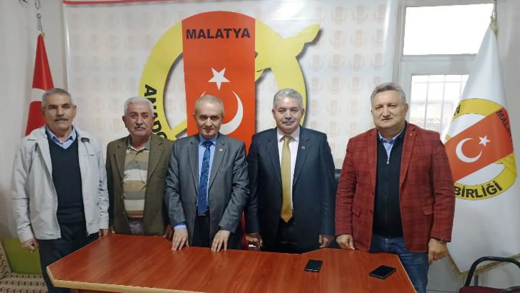 Başkan Karadoğan'dan Anadolu Basın Birliği Derneğine Ziyaret