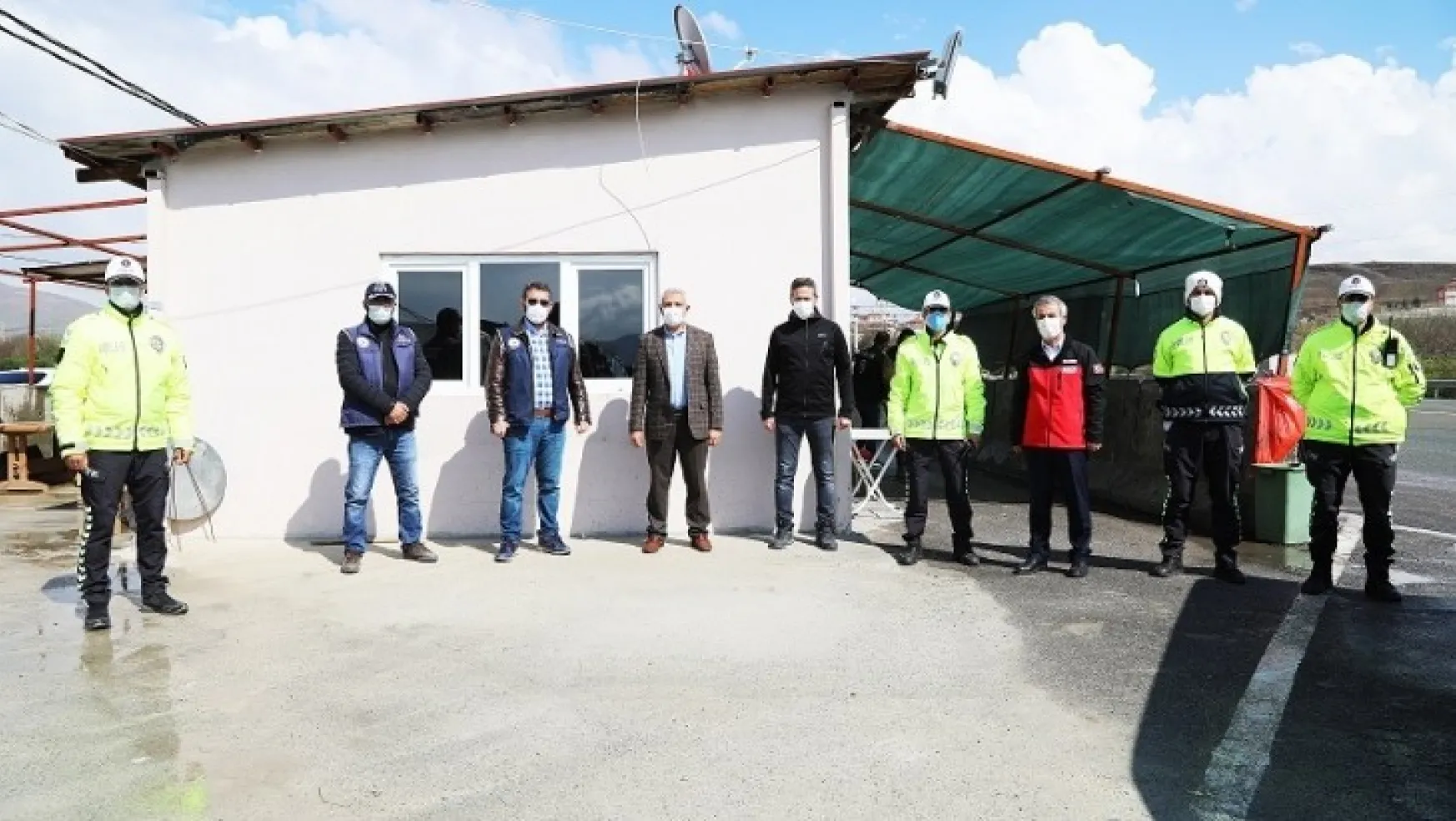 Battalgazi Belediye Başkanı Osman Güder'den Polislere Anlamlı Ziyaret