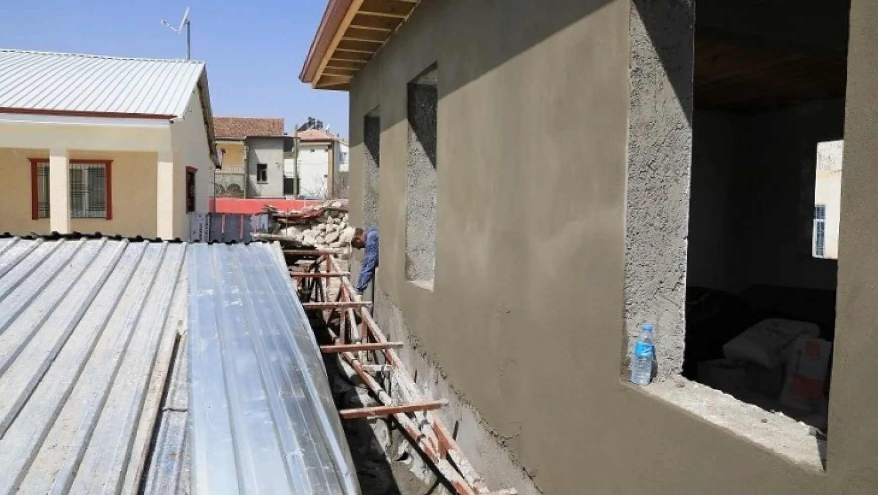 Battalgazi'deki Tarihi Mekanlarda Restorasyon Çalışmaları Sürüyor